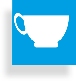 Tasse im blauen Quadrat – Icon für freie Getränke am Arbeitsplatz.